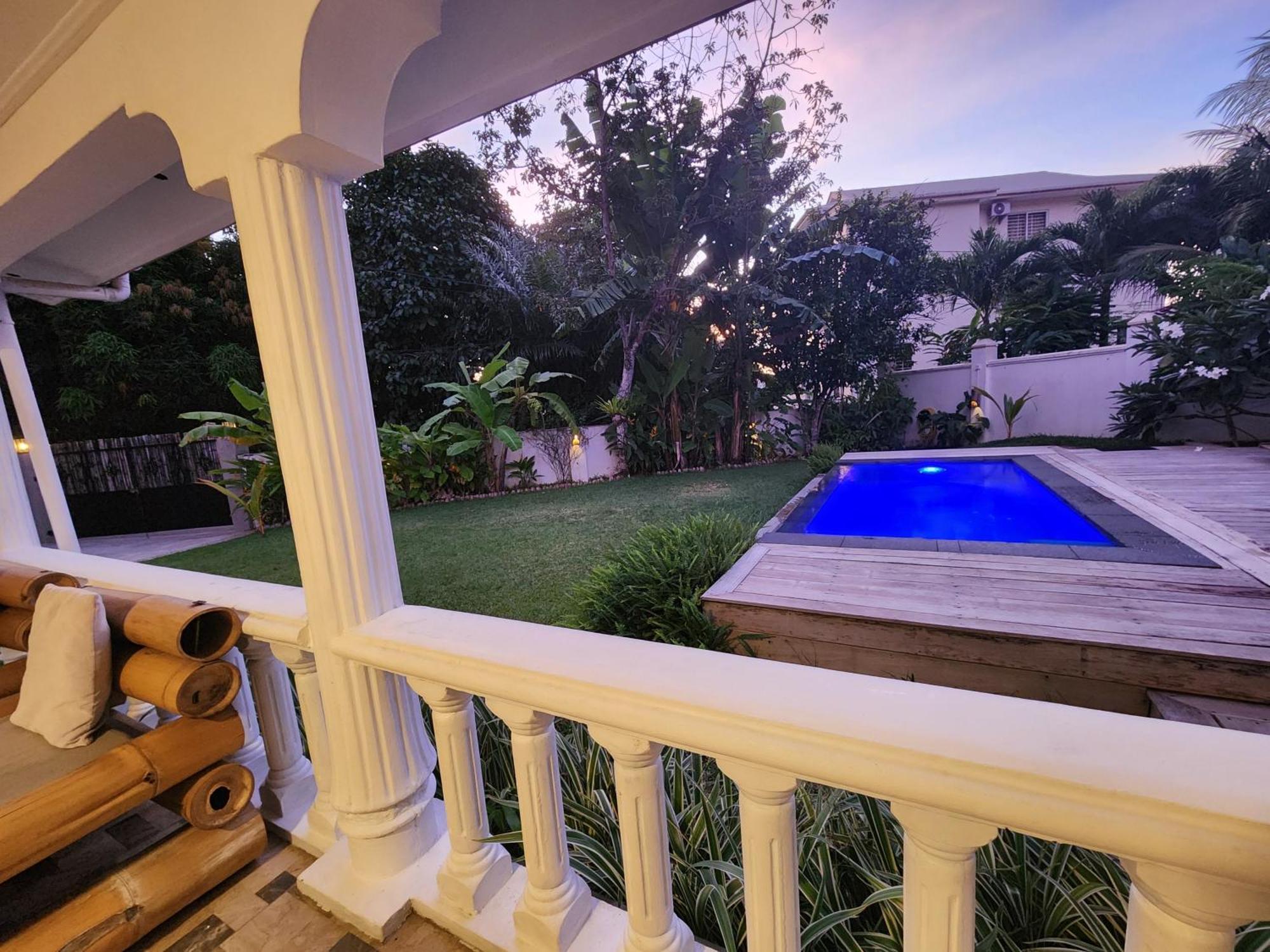 Villa Kaz Memel à Beau Vallon  Extérieur photo